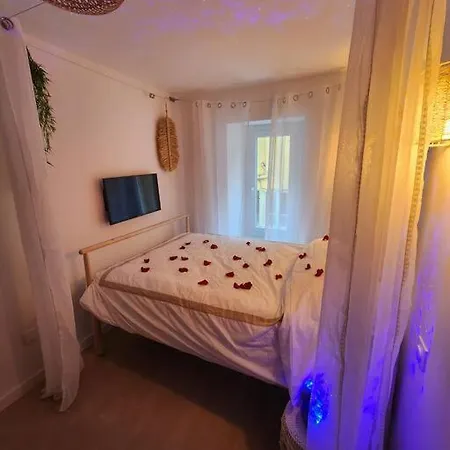 Zen / Romantique Apartment Hyeres